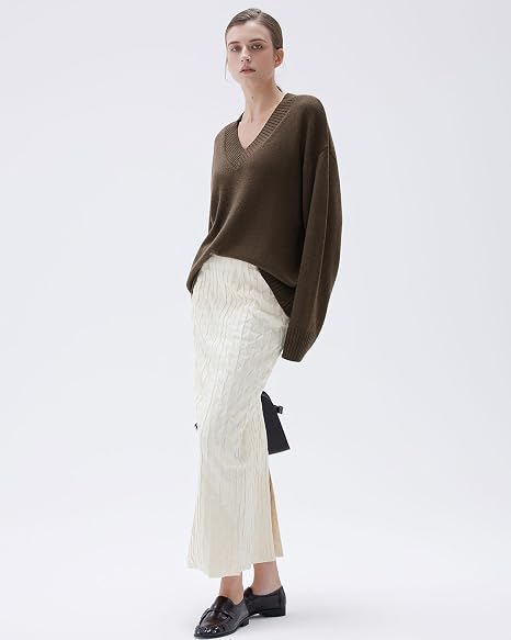 Women Cashmere Blend V‑Neck Oversized Sweater